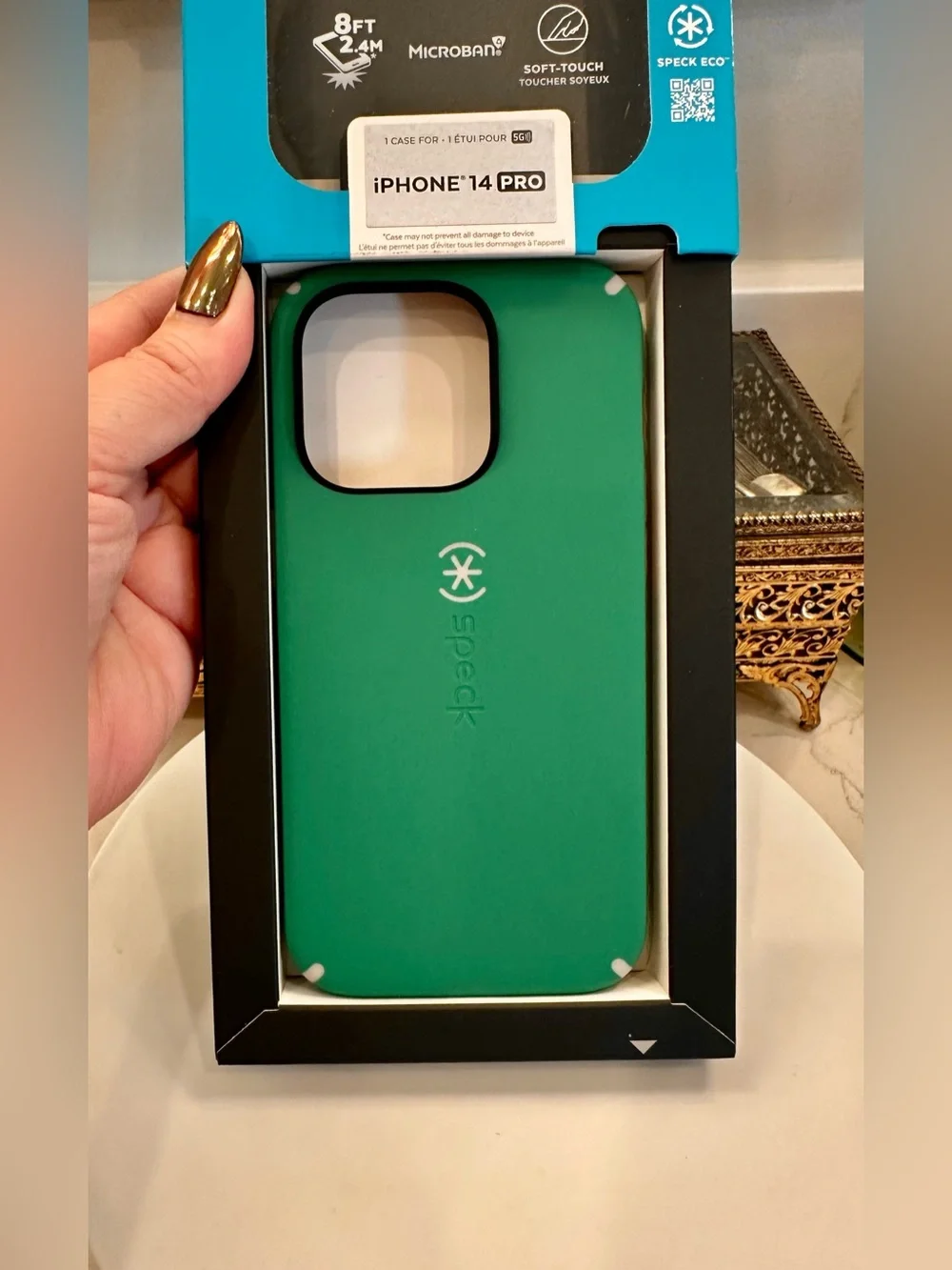 NIB IPhone 14Pro Speck Candyshell Kelly Green Phone Case Microban 8ft Drop Prot